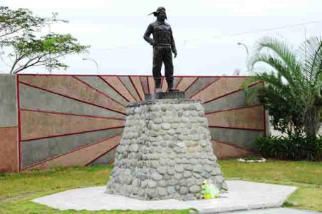 カミカゼ記念碑