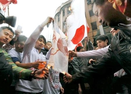 支那重慶の反日デモ