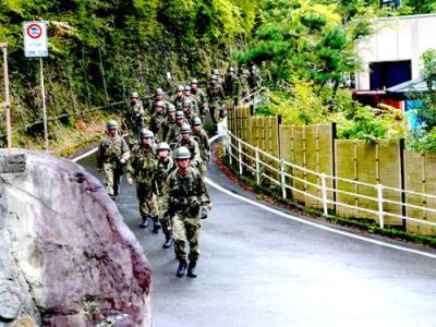 自衛隊災害救助0604