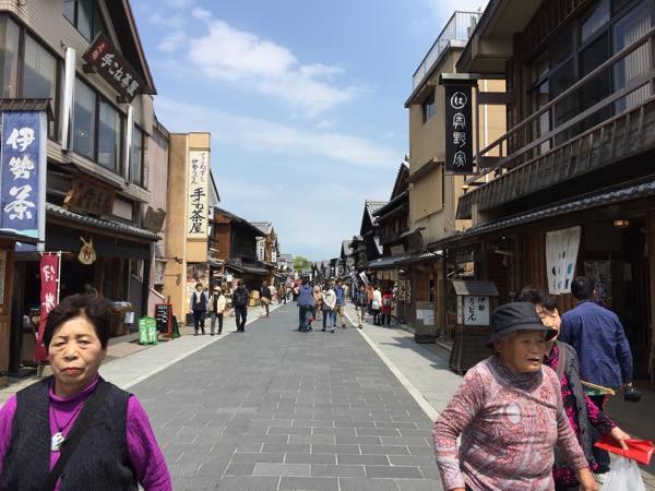お伊勢様参道_th