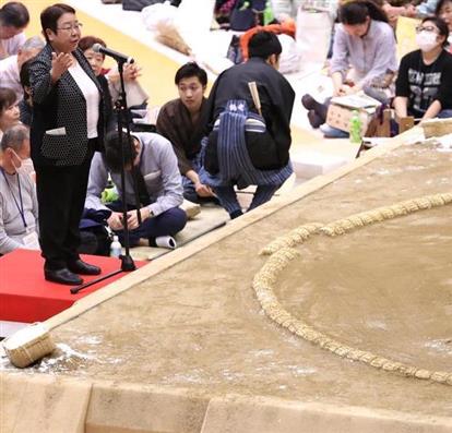 20180406 大相撲宝塚巡業で女性市長