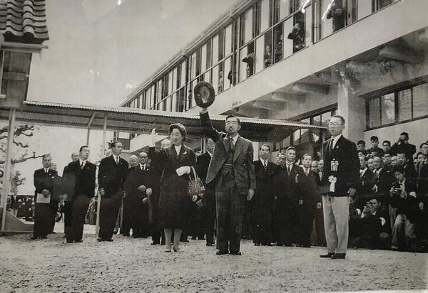 20181229 掛川西高校に行幸する昭和天皇